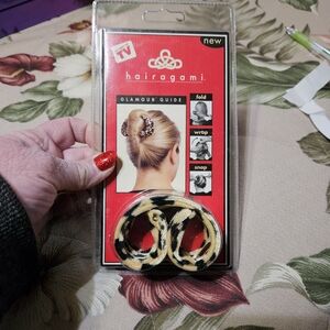 #625 Leopard Print Hair Accessory